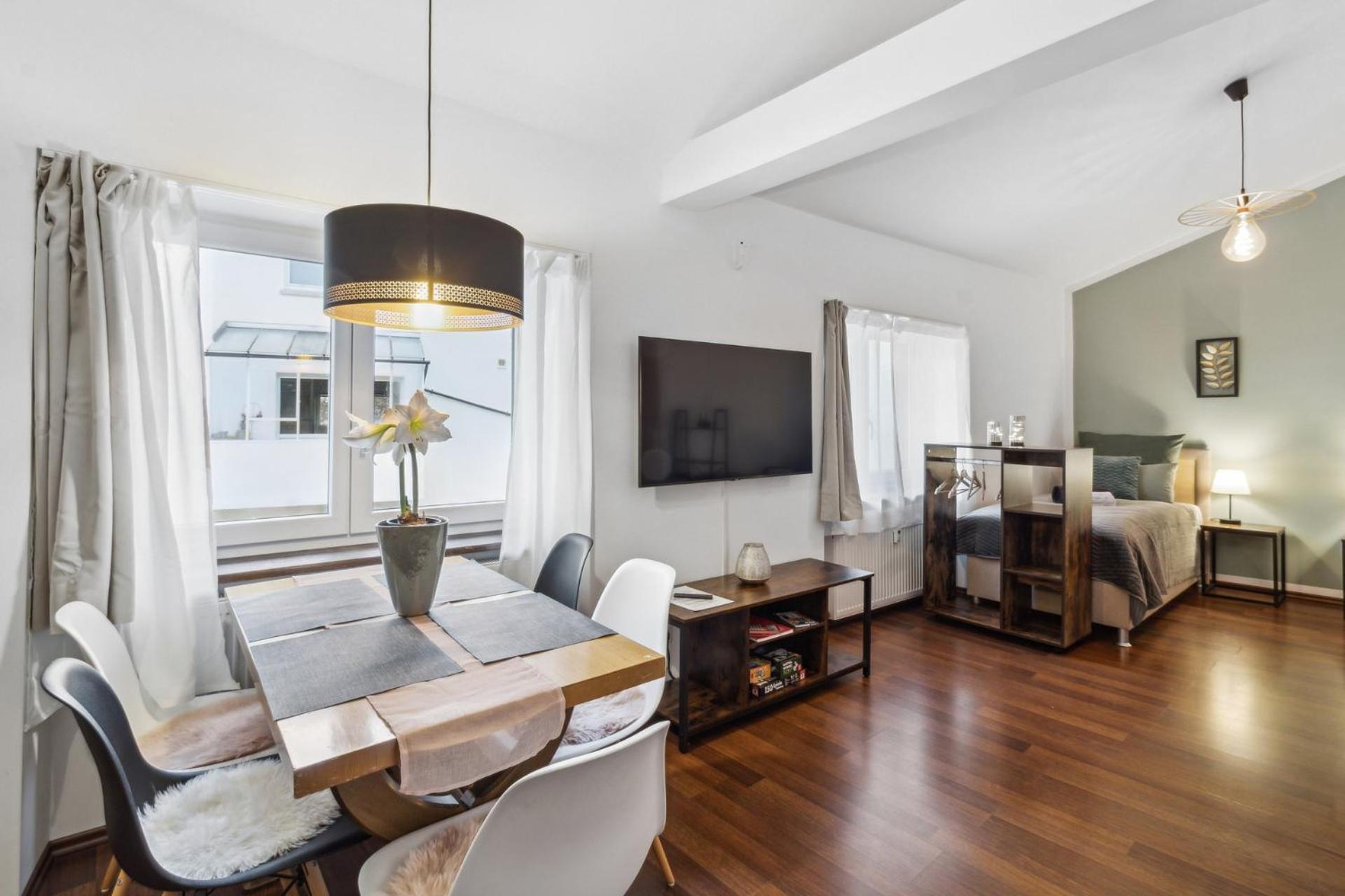 Zigarrenhof In Citynaehe Inkl. Netflix Apartment *