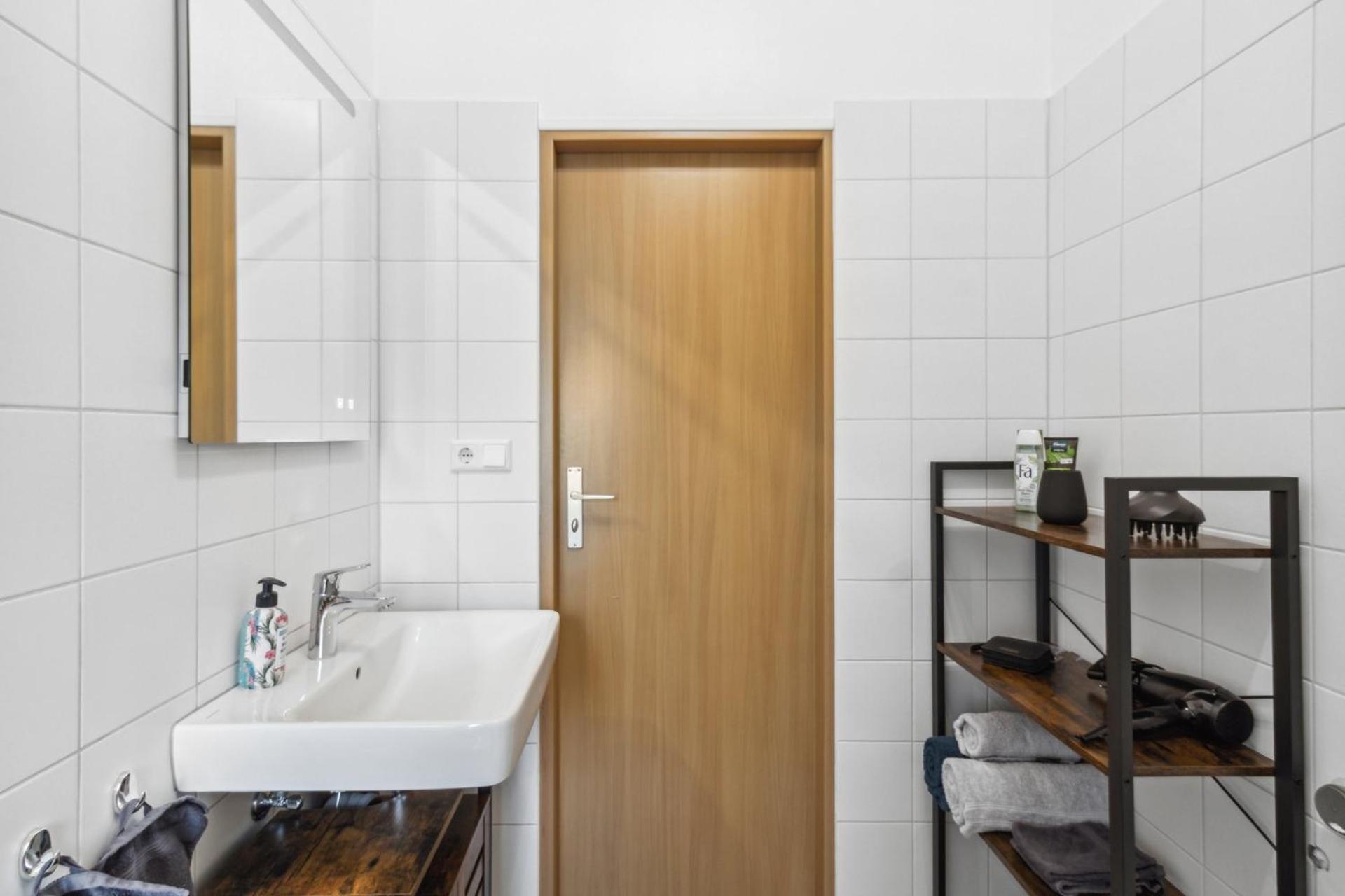 Zigarrenhof In Citynaehe Inkl. Netflix Apartamento